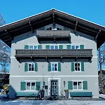 Anna Apartment