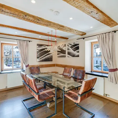 アパート Design Anna キッツビュール