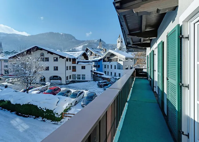 Design Anna * 基茨比厄尔